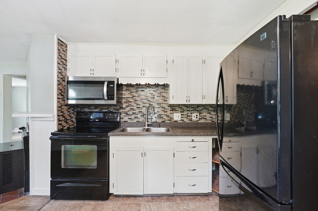 40 Corey Hill Road Ashburnham, MA 01430 - Photo 5 of 40