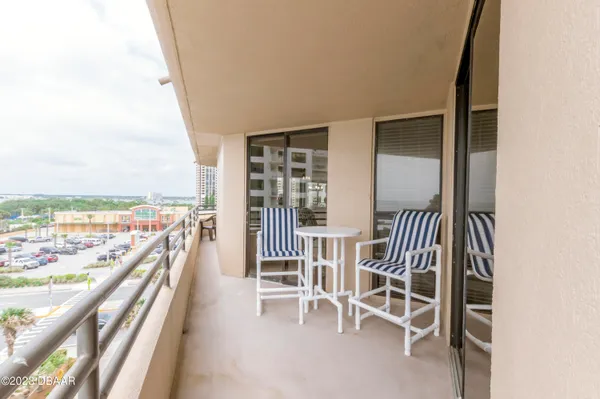 $2,800 | 3023 South Atlantic Avenue, Unit 5070, Daytona Beach Shores, FL 32118