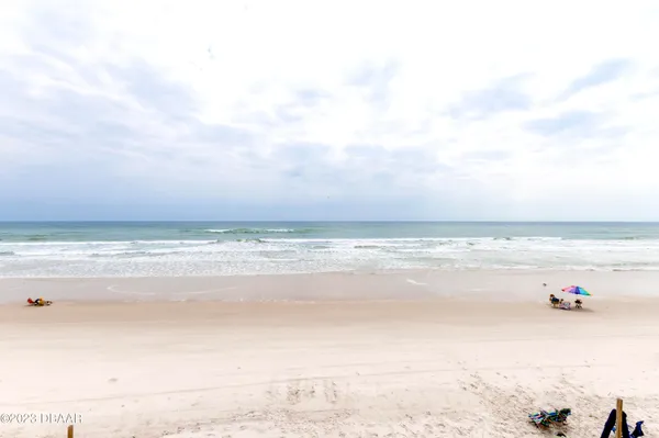 $2,800 | 3023 South Atlantic Avenue, Unit 5070, Daytona Beach Shores, FL 32118