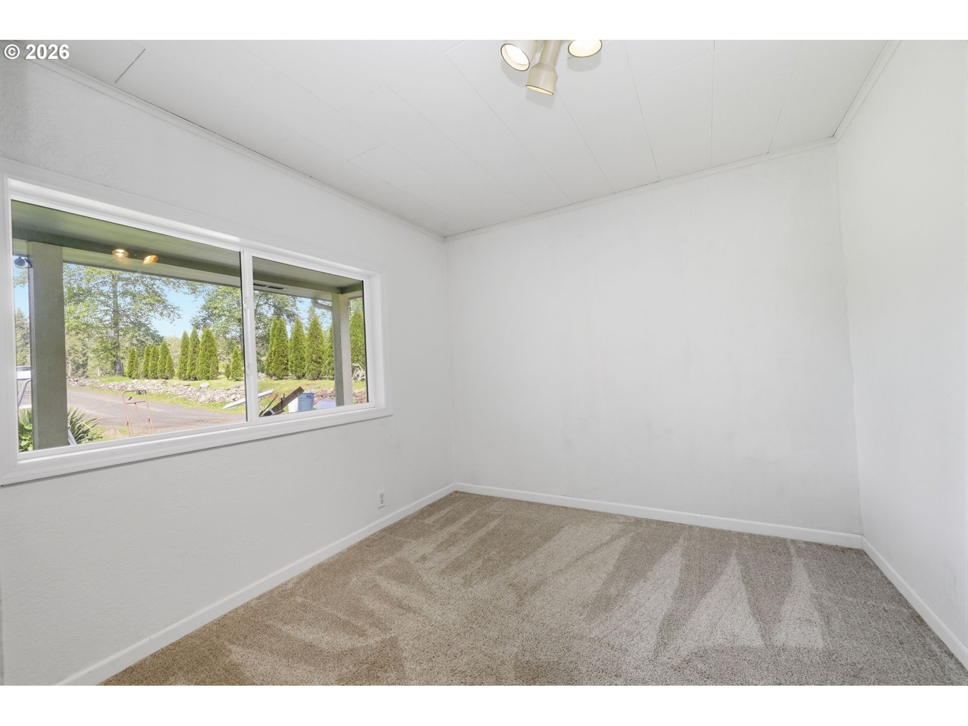 23892 Butler Road Elmira, OR 97437 - Photo 19 of 48