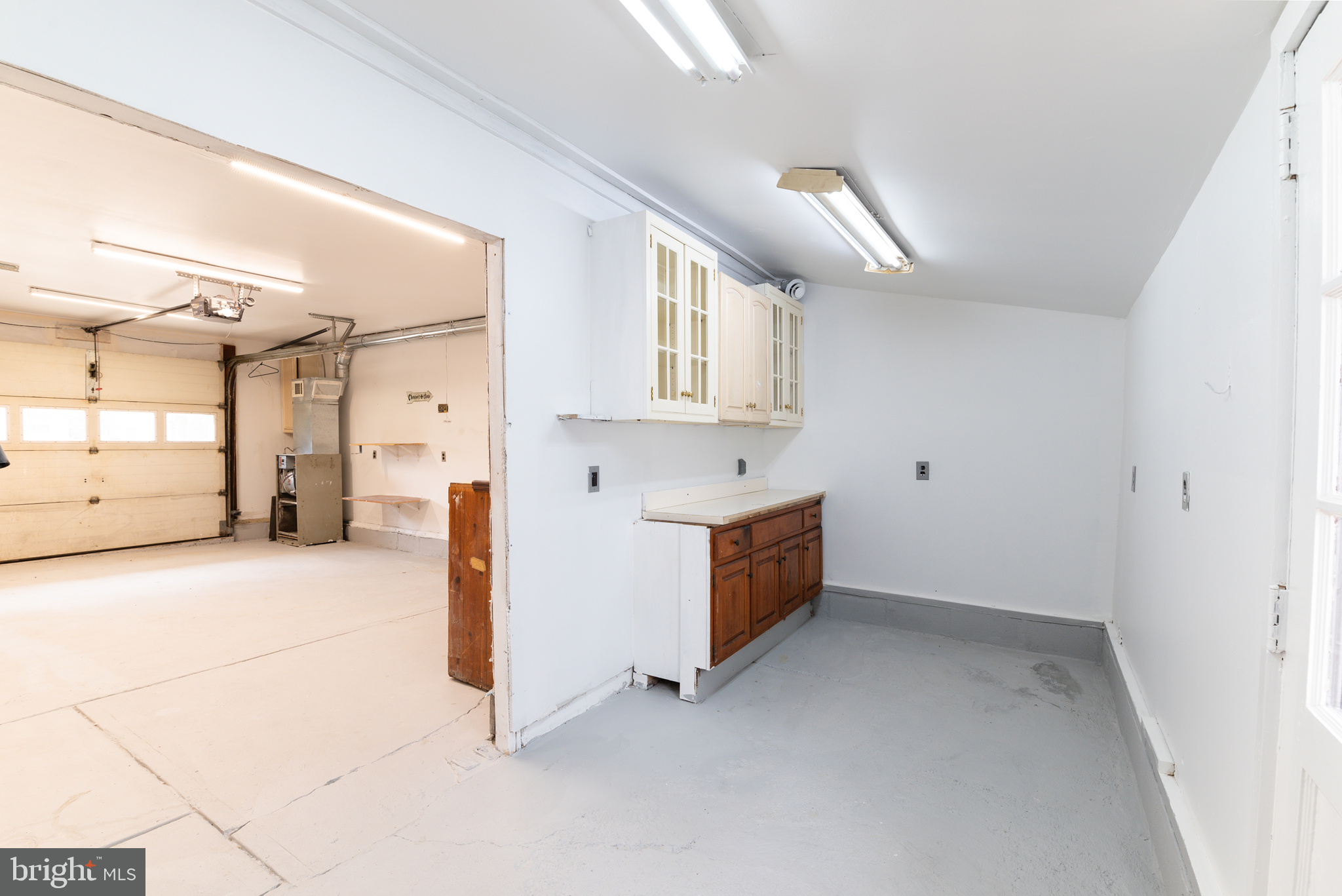 39 Mavista Circle Newark, DE 19713 - Photo 21 of 29 Workshop/Storage space behind garage