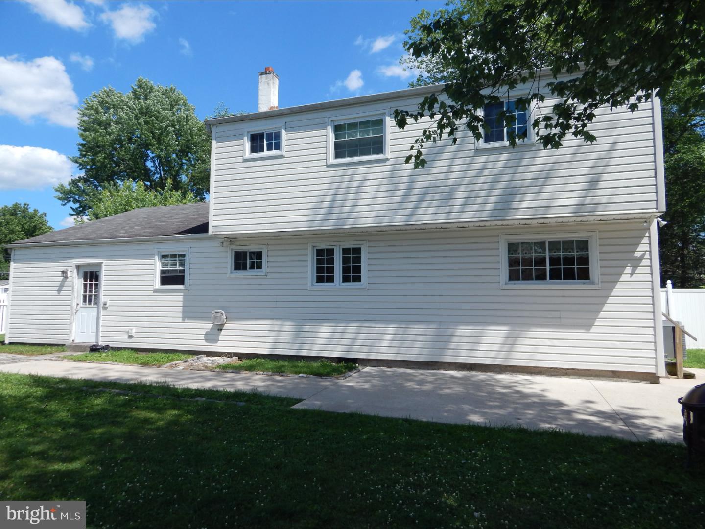 1208 Darrah Road Warminster, PA 18974 - Photo 14 of 17 Gallery Image 14