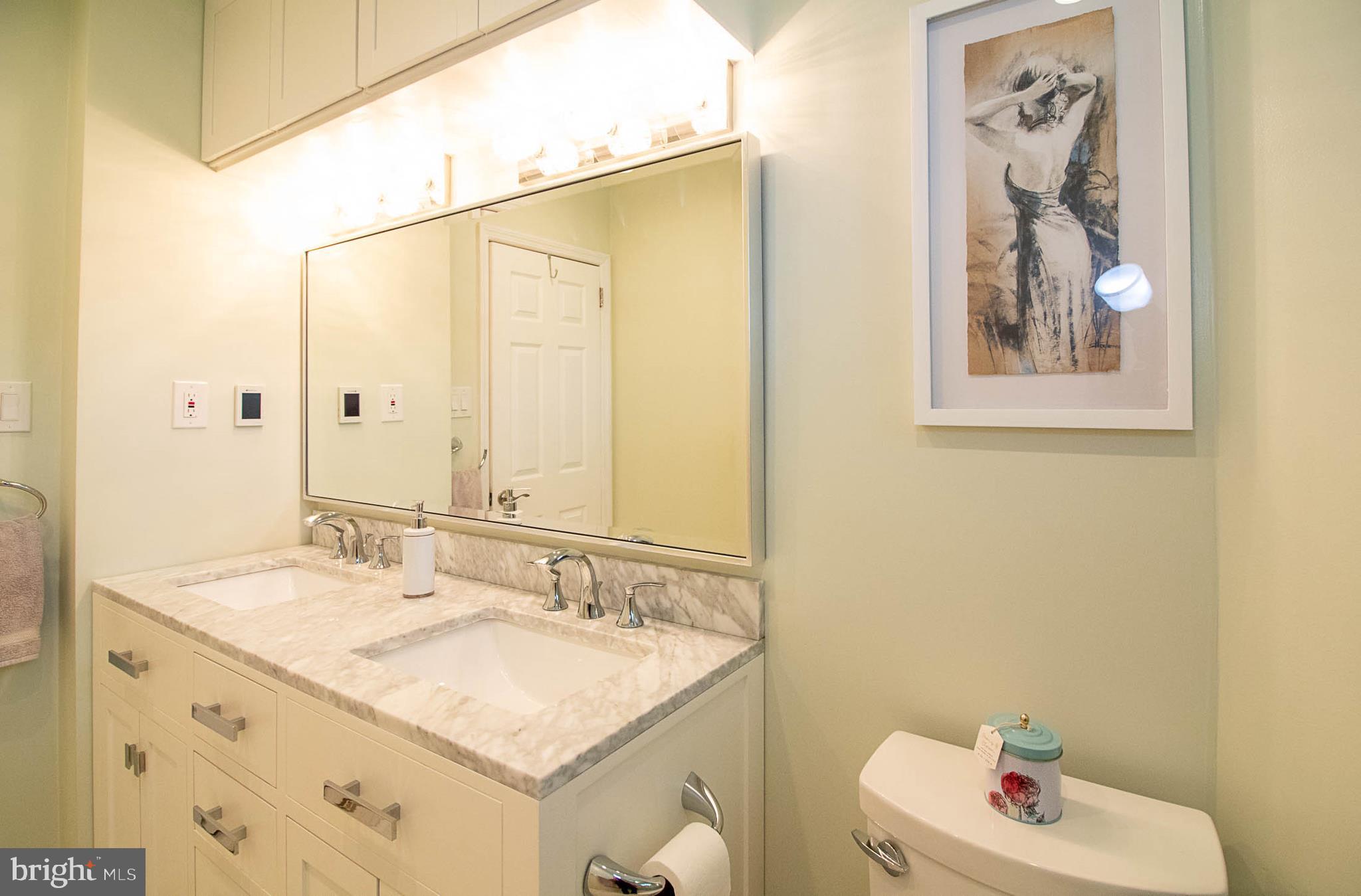 42 Sunnybrook Road Stratford, NJ 08084 - Photo 13 of 40