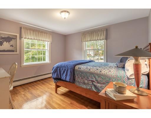 18 Postgate Road Hamilton, MA 01982 - Photo 13 of 19 Gallery Image 13