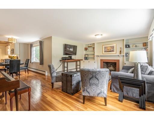 18 Postgate Road Hamilton, MA 01982 - Photo 10 of 19 Gallery Image 10