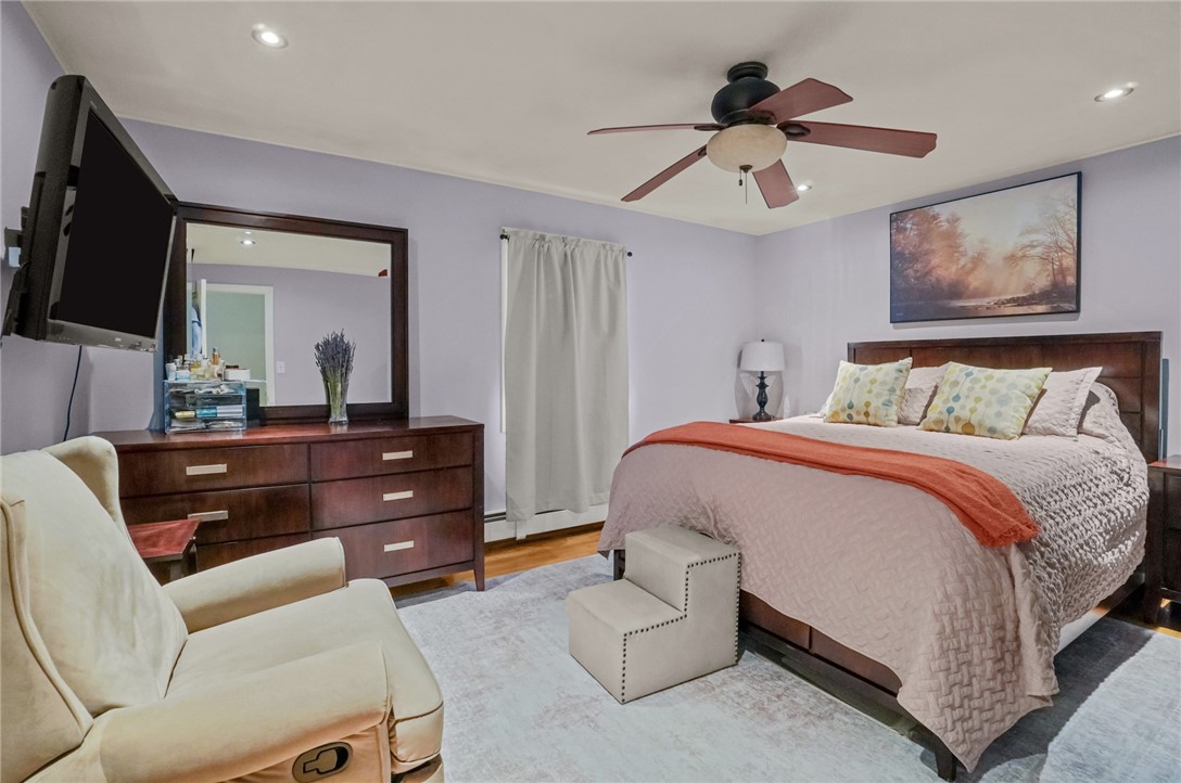 75 Rounds Avenue East Providence, RI 02915 - Photo 16 of 29