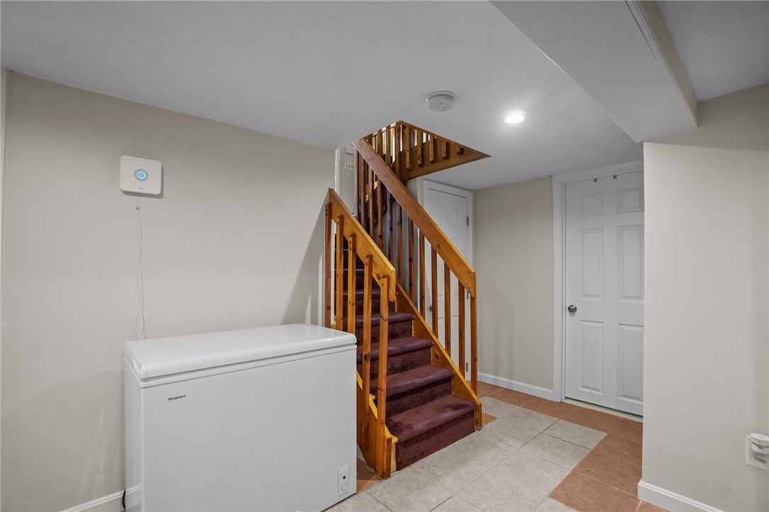 75 Rounds Avenue East Providence, RI 02915 - Photo 25 of 29