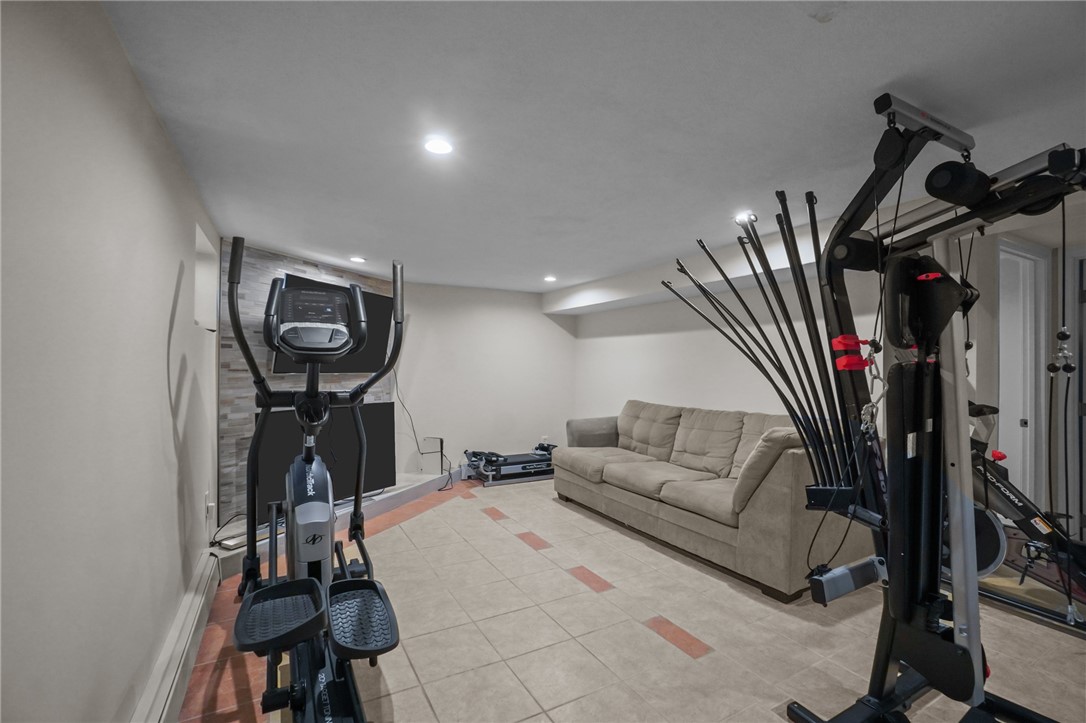 75 Rounds Avenue East Providence, RI 02915 - Photo 27 of 29