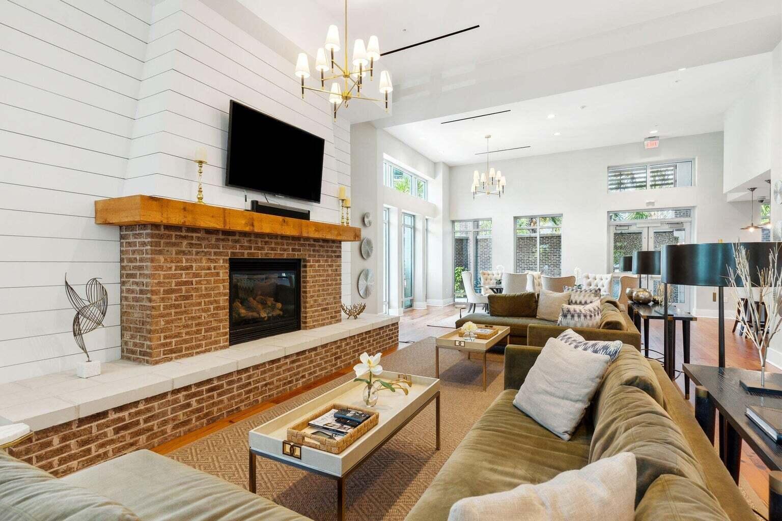 155 Wingo Way, Unit 421 Mount Pleasant, SC 29464 - Photo 55 of 98 155 wingo 442 (40-82)-7