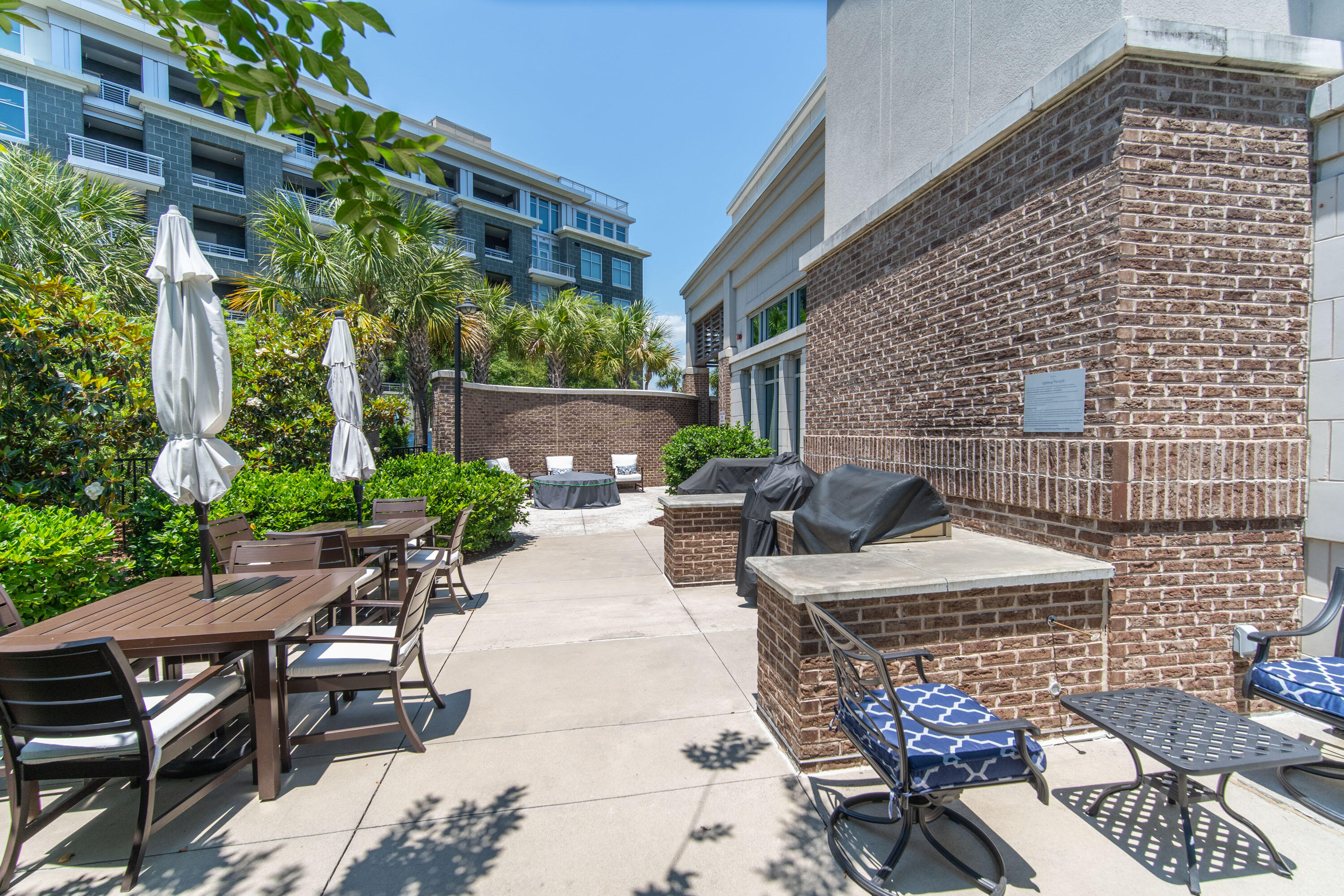 155 Wingo Way, Unit 421 Mount Pleasant, SC 29464 - Photo 85 of 98 155 Wingo Way-27