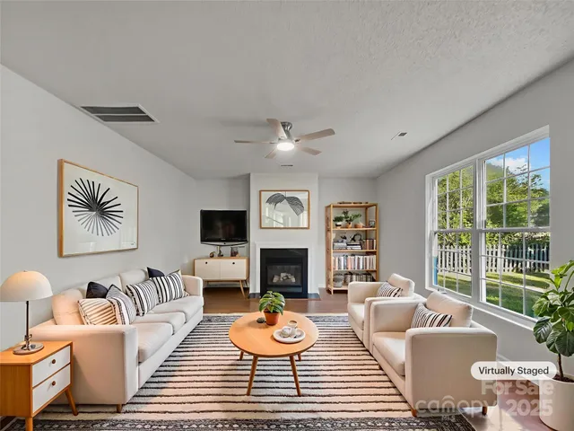 $492,000 | 3915 Cameron Run Lane, Matthews, NC 28105