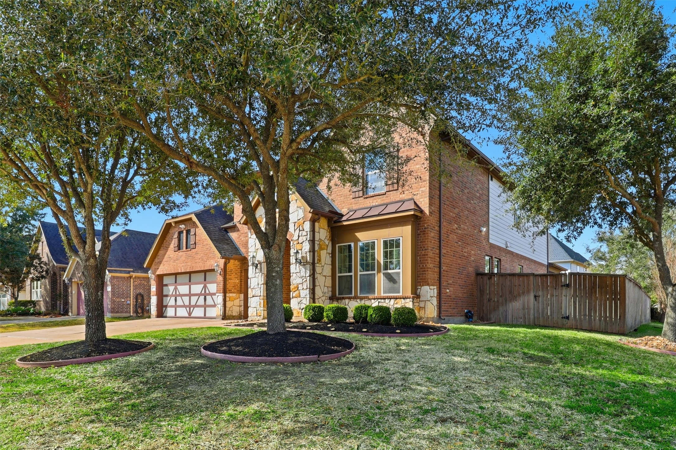 26202 Rustic Ranch Lane Katy, TX 77494 - Photo 2 of 50 Large 5 bedroom home on a corner lot of a cul-de-sac street in Silver Ranch.