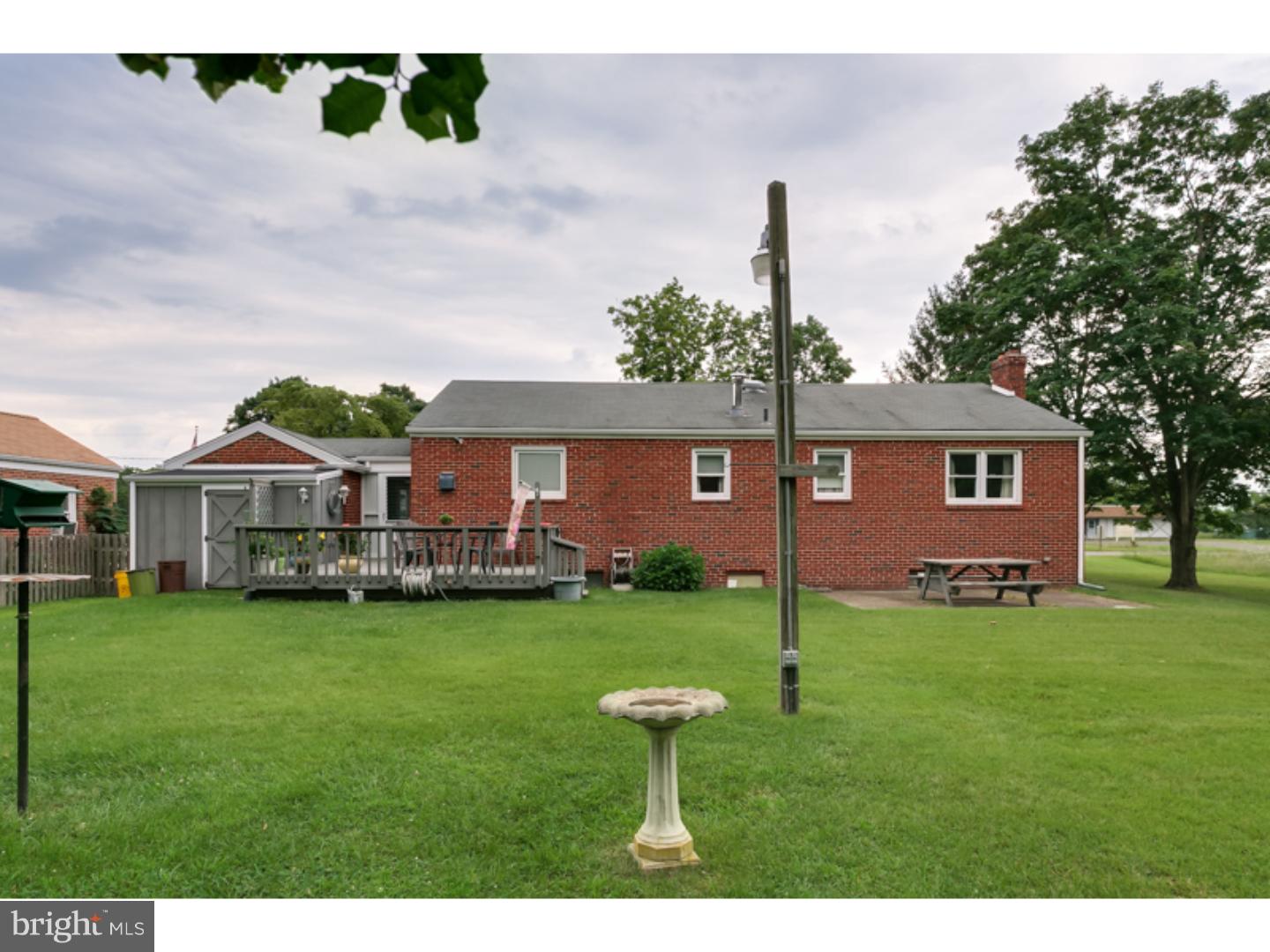 2119 Cooper Road Atco, NJ 08004 - Photo 20 of 25 Exterior Back