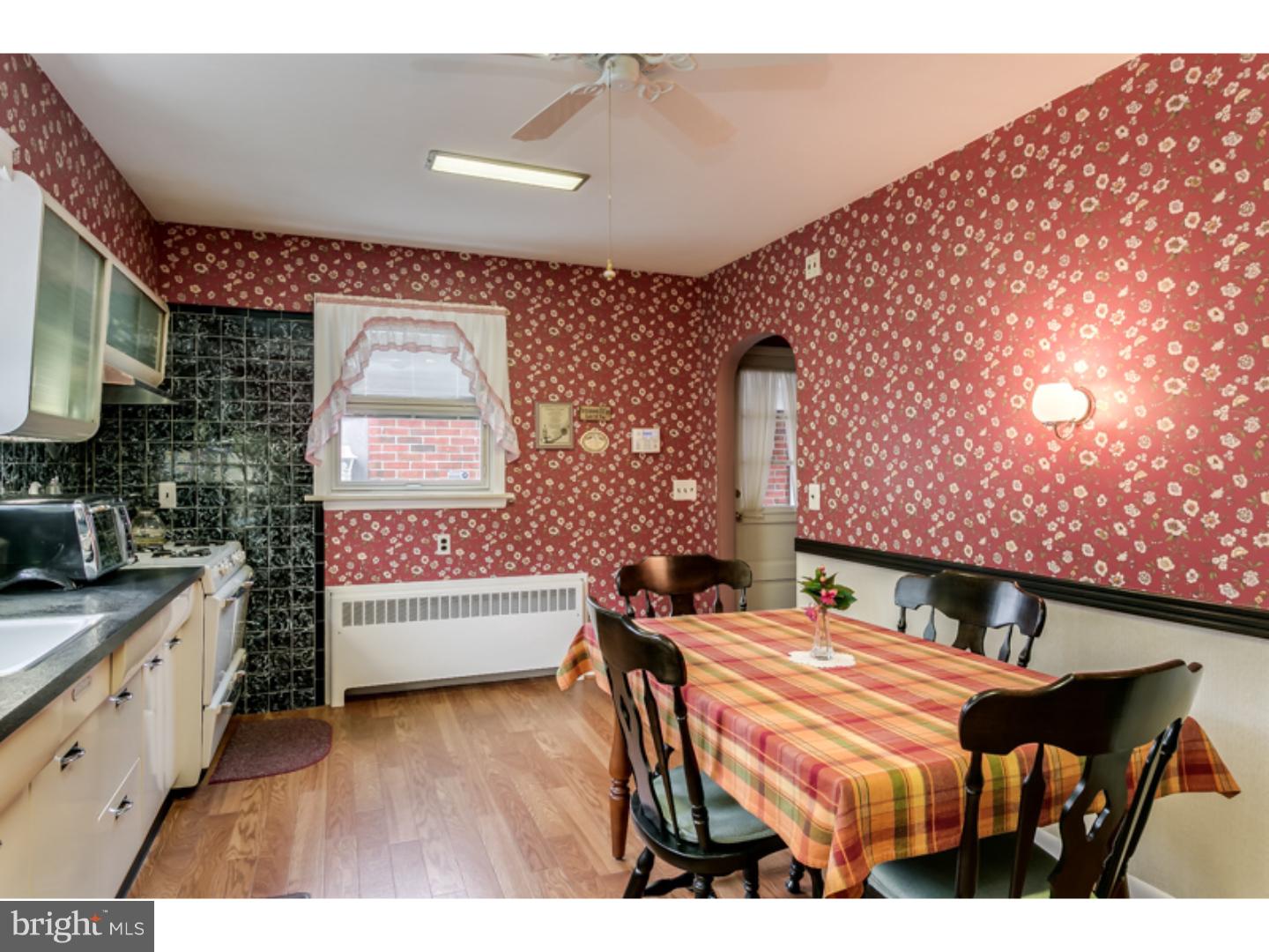 2119 Cooper Road Atco, NJ 08004 - Photo 7 of 25 Kitchen