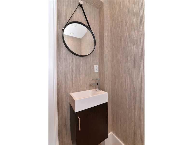 1237 Murdoch Road Pittsburgh, PA 15217 - Photo 12 of 25 Partial Bath.