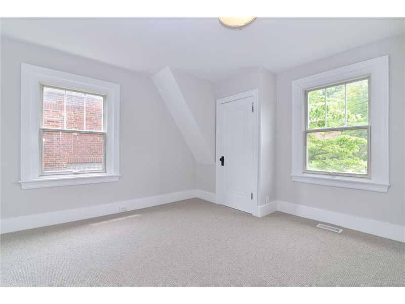 1237 Murdoch Road Pittsburgh, PA 15217 - Photo 20 of 25 Bedroom.