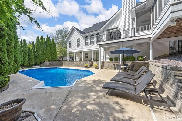 $1,169,000 | 4211 Austin Ridge Drive, St. Charles, MO 63304