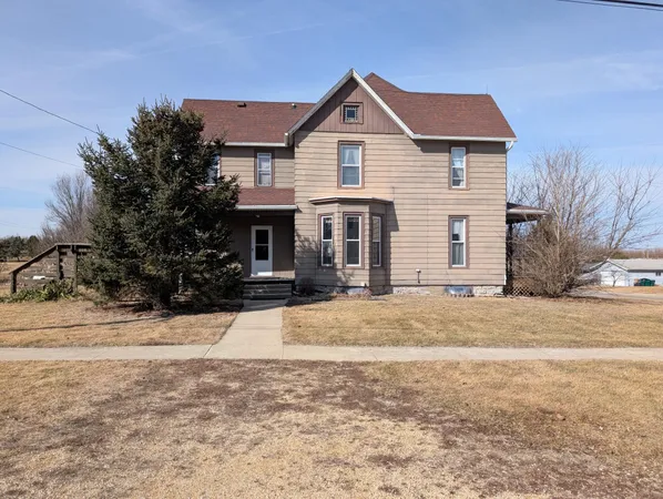 $150,000 | 502 North Walnut Avenue, Forreston, IL 61030