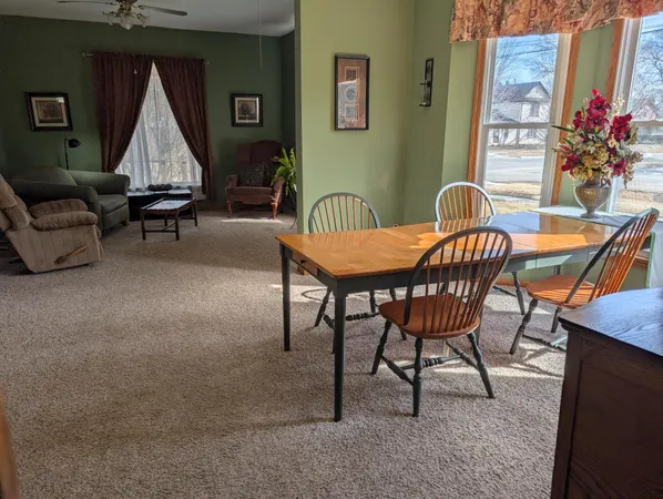 $150,000 | 502 North Walnut Avenue, Forreston, IL 61030
