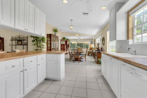 $419,990 | 2503 Southwest Parkside Drive, Palm City, FL 34990