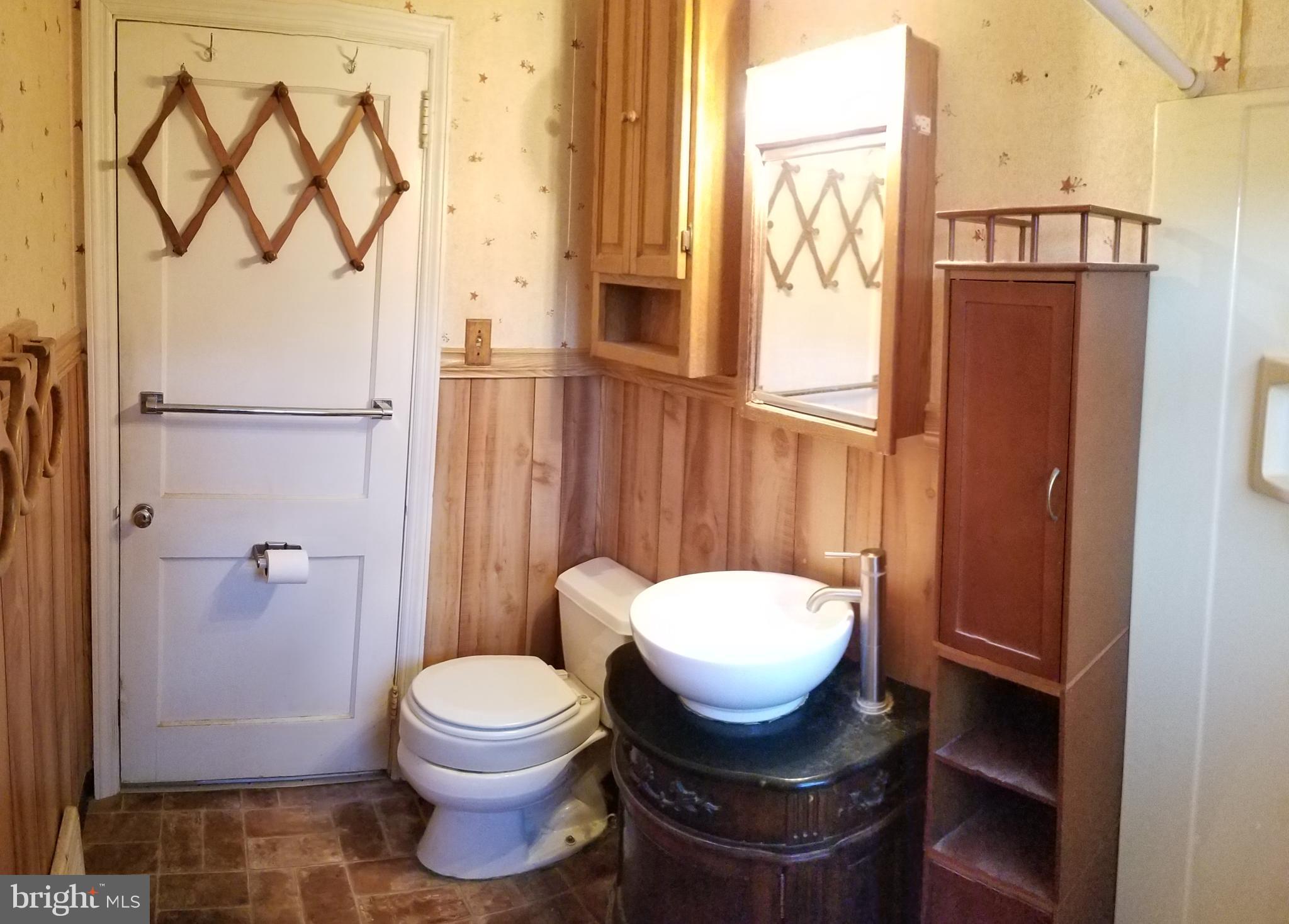 1112 Indian Marker Road Conestoga, PA 17516 - Photo 17 of 48 Full Bathroom on 3 Bedroom Side of House