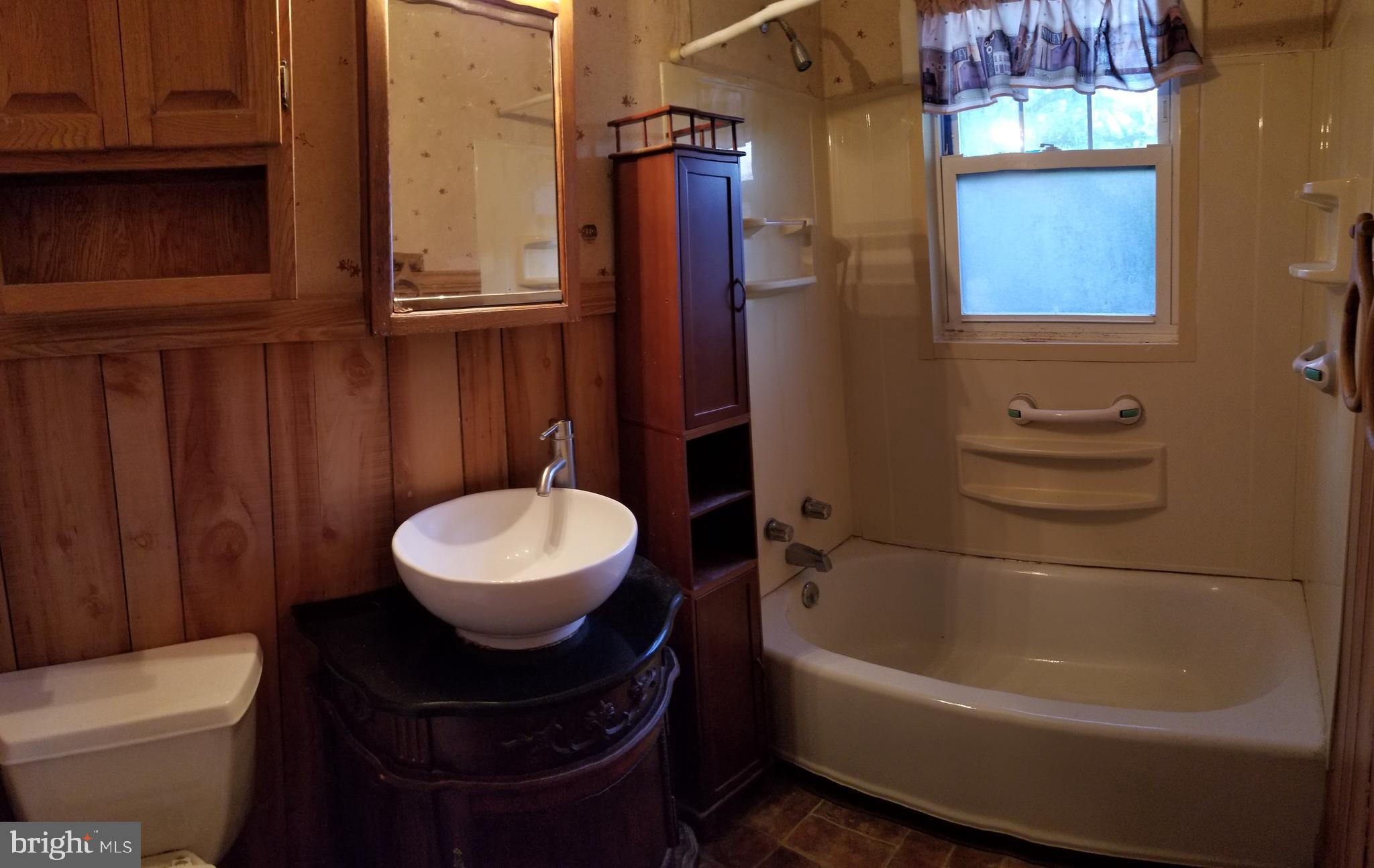 1112 Indian Marker Road Conestoga, PA 17516 - Photo 18 of 48 Full Bathroom on 3 Bedroom Side of House