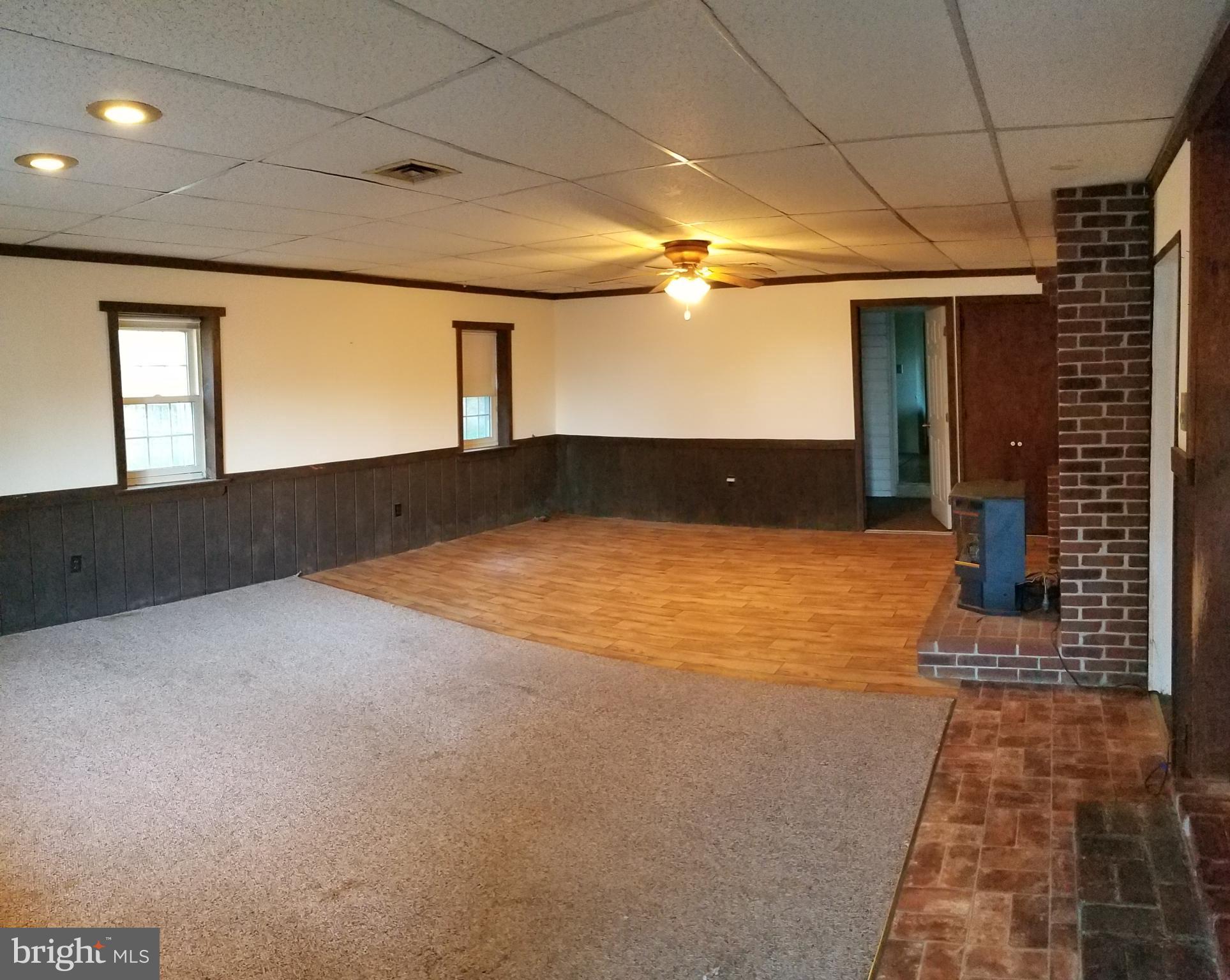 1112 Indian Marker Road Conestoga, PA 17516 - Photo 4 of 48 Room when entering from driveway
