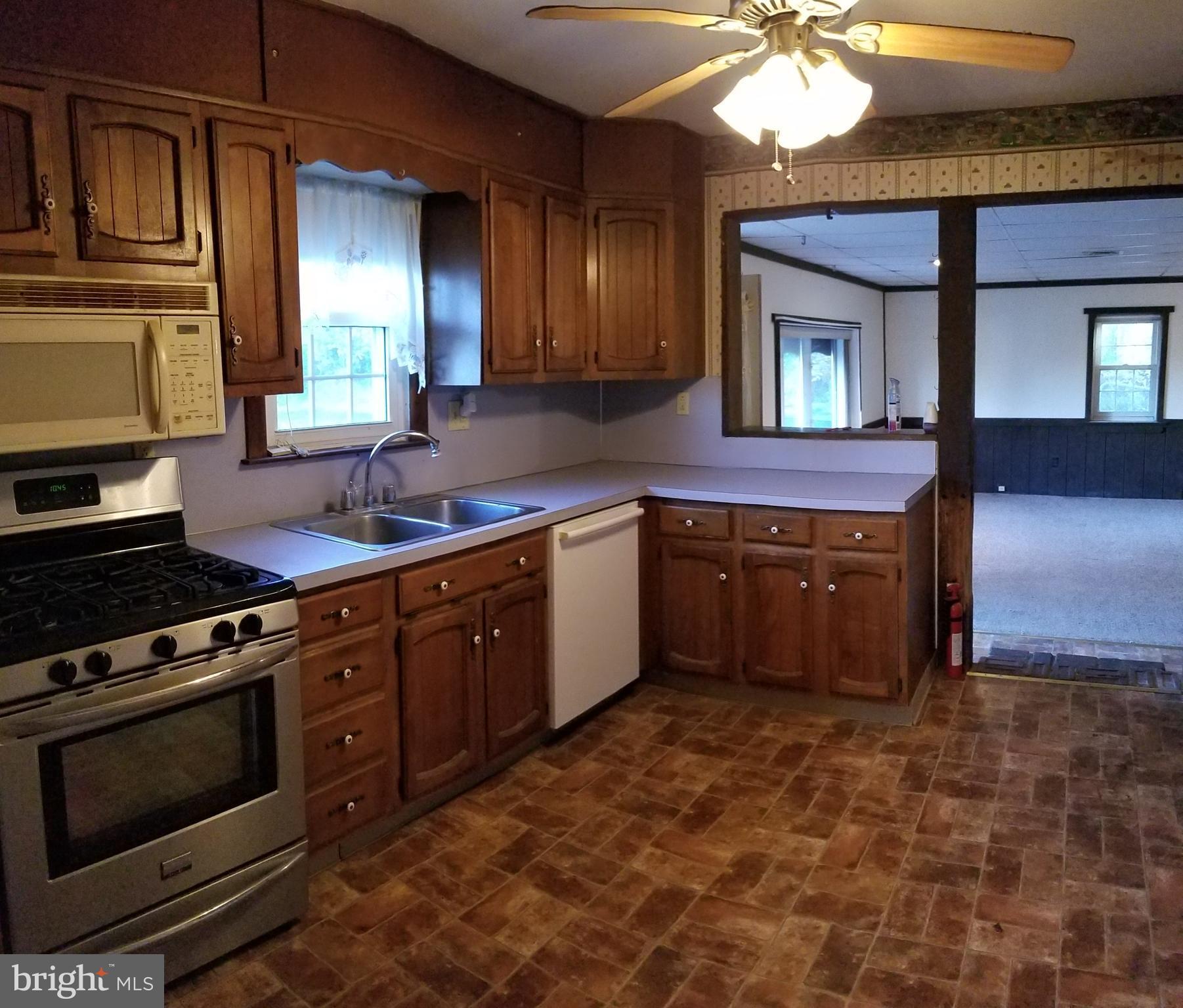 1112 Indian Marker Road Conestoga, PA 17516 - Photo 8 of 48 Kitchen Facing Family Room