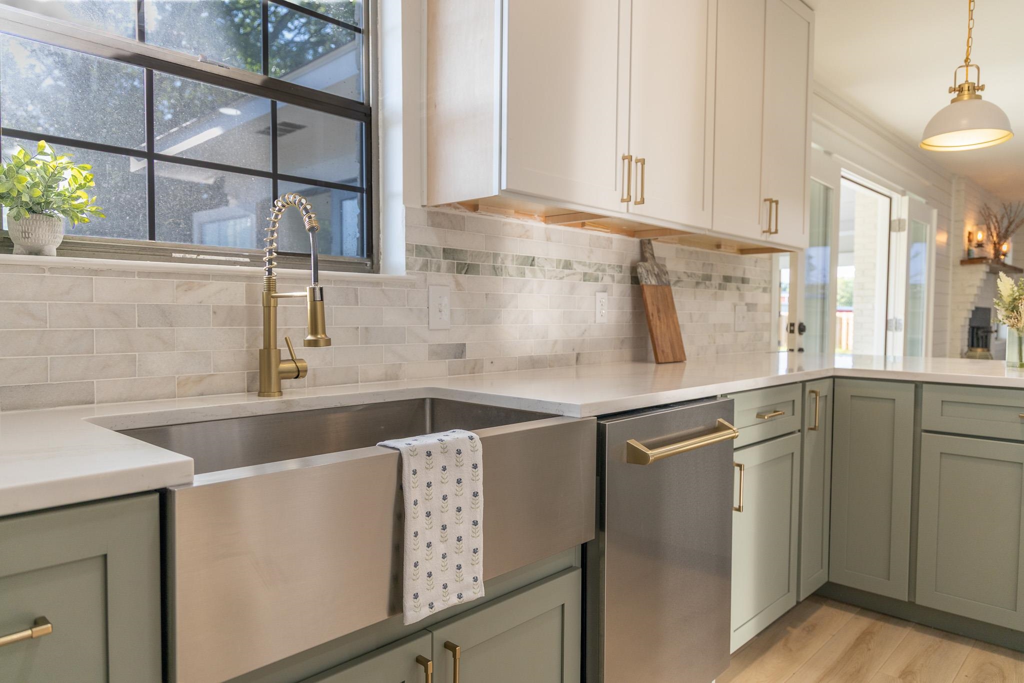 19690 Lawrence Road Fairhope, AL 36532 - Photo 19 of 73 Kitchen