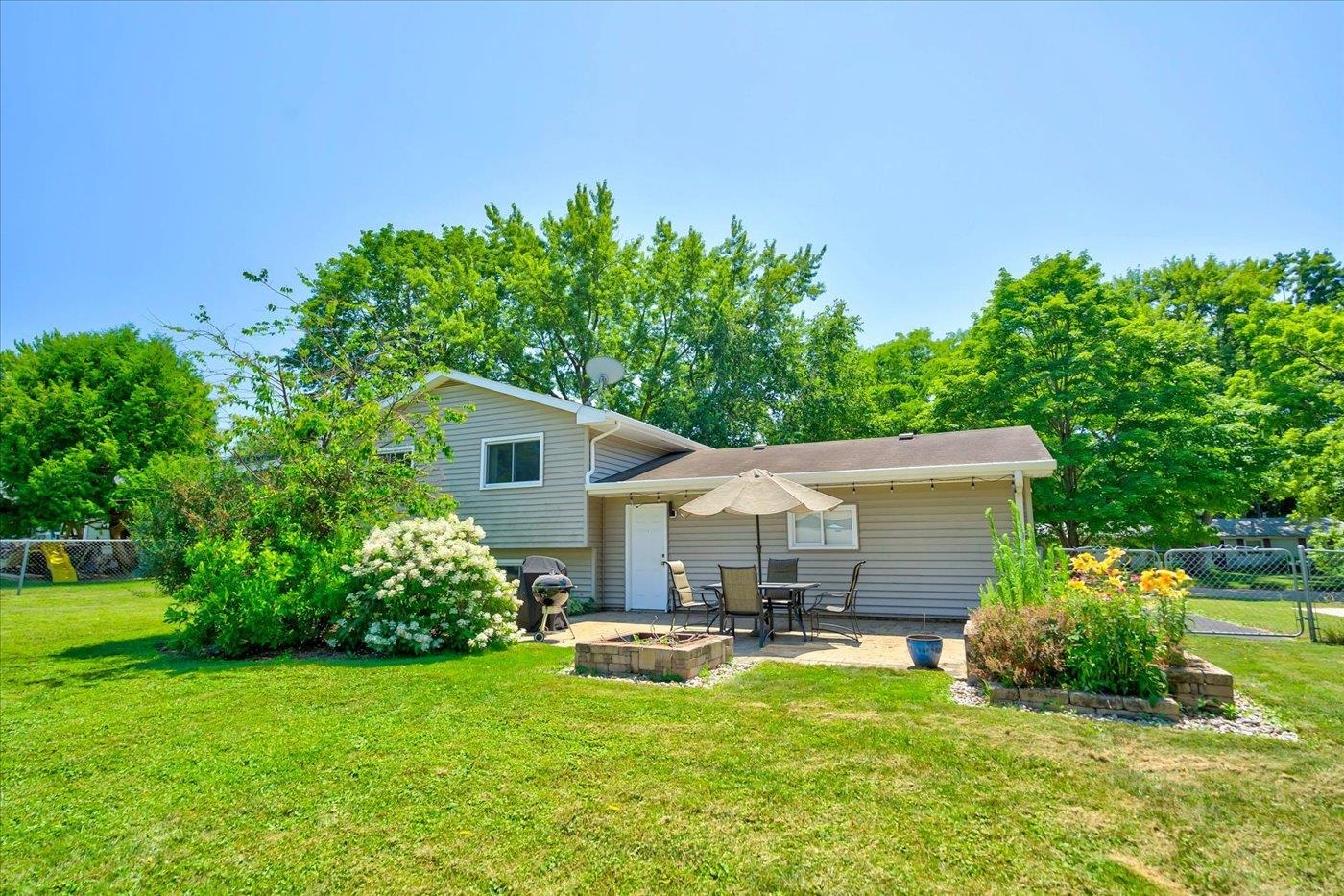 285 Walnut Street Oregon, WI 53575 - Photo 47 of 60
