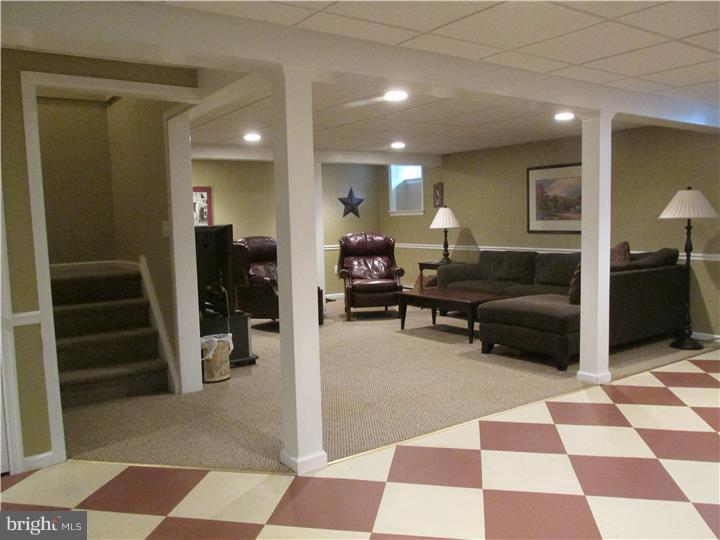 64 Fox Hill Road Doylestown, PA 18901 - Photo 19 of 24