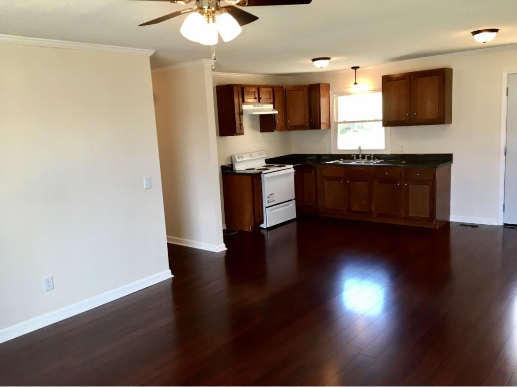 312 Shannon View Road Johnson City, TN 37615 - Photo 3 of 20 Photo 3