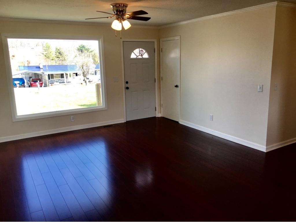312 Shannon View Road Johnson City, TN 37615 - Photo 4 of 20 Photo 4