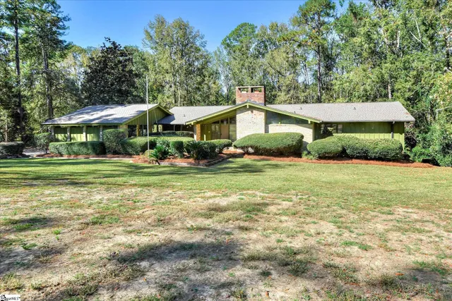 $495,000 | 216 Sheppard Drive, Edgefield, SC 29824