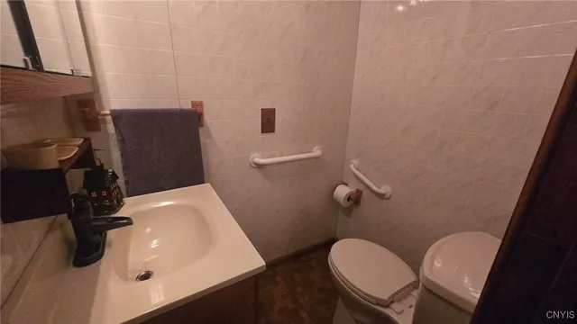 $349,000 | 143 Toad Harbor Road, West Monroe, NY 13167