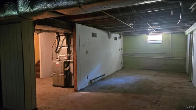 $349,000 | 143 Toad Harbor Road, West Monroe, NY 13167