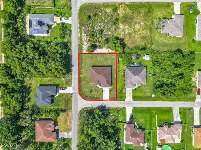 $379,900 | 3422 20th Street West, Lehigh Acres, FL 33971