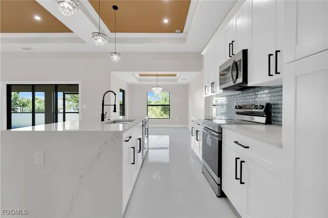 $379,900 | 3422 20th Street West, Lehigh Acres, FL 33971