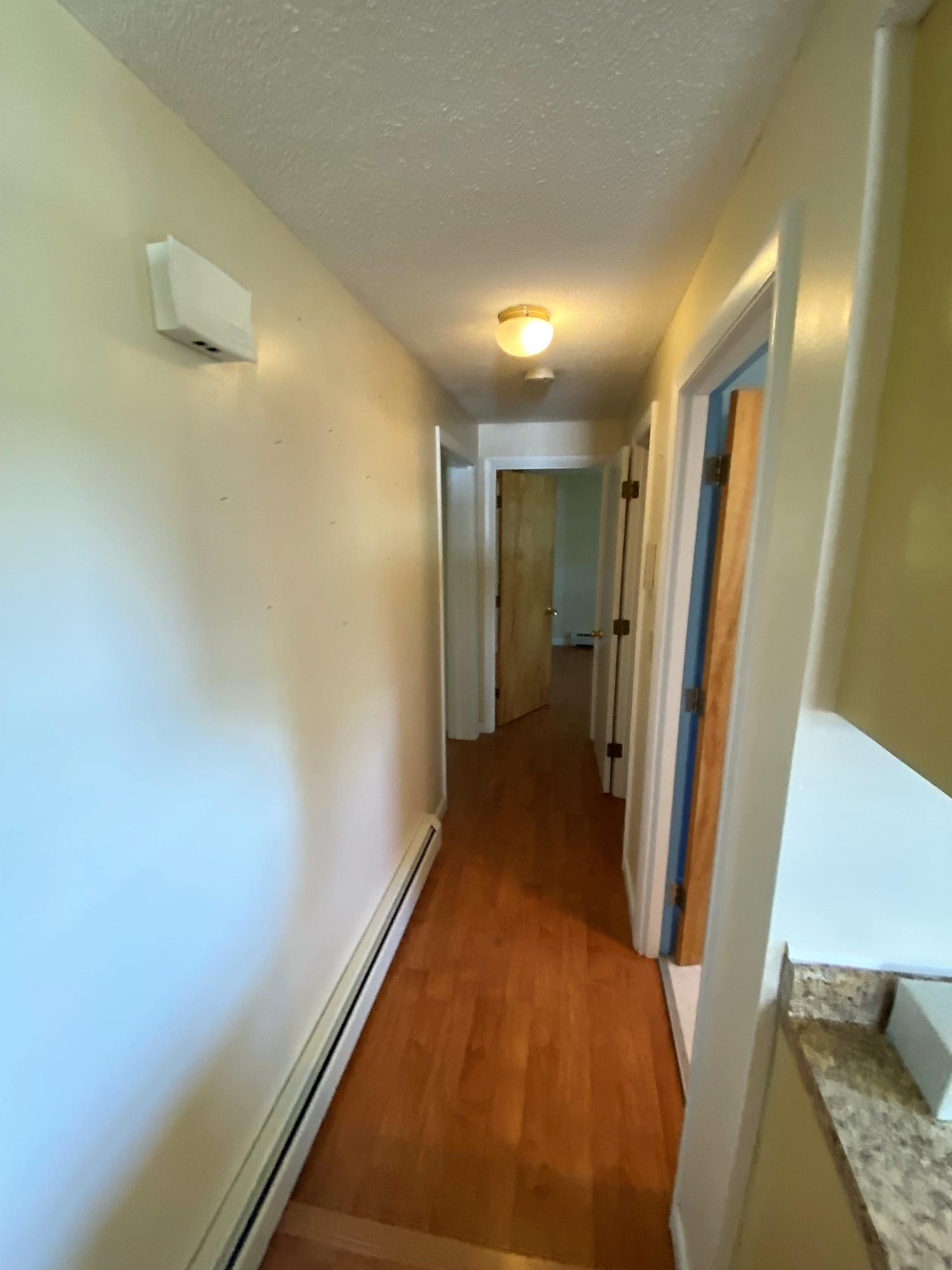 95 Friendship Road Waldoboro, ME 04572 - Photo 5 of 16 Hallway