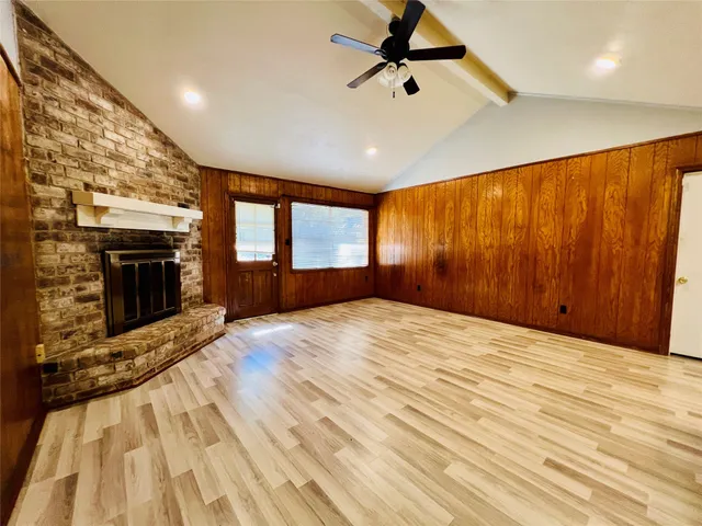 $2,000 | 422 Gamewood Drive, Spring, TX 77386