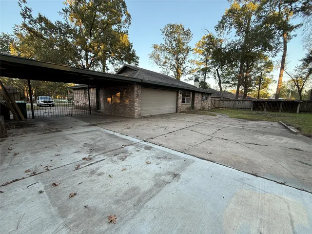 $2,000 | 422 Gamewood Drive, Spring, TX 77386