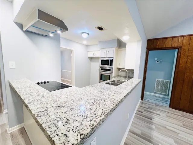 $2,000 | 422 Gamewood Drive, Spring, TX 77386