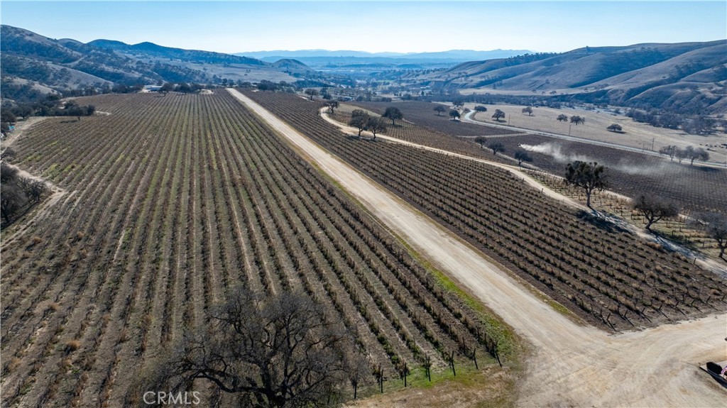 75751 Indian Valley Road San Miguel, CA 93451 - Photo 3 of 60 a view of city and mountain