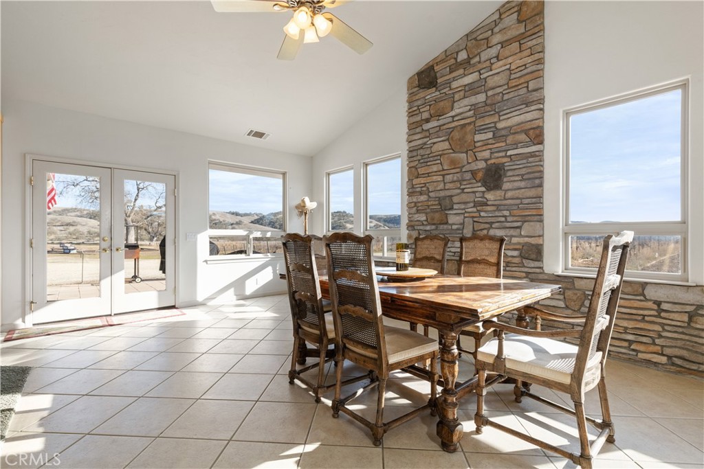 75751 Indian Valley Road San Miguel, CA 93451 - Photo 36 of 60 a view of a dining room with furniture