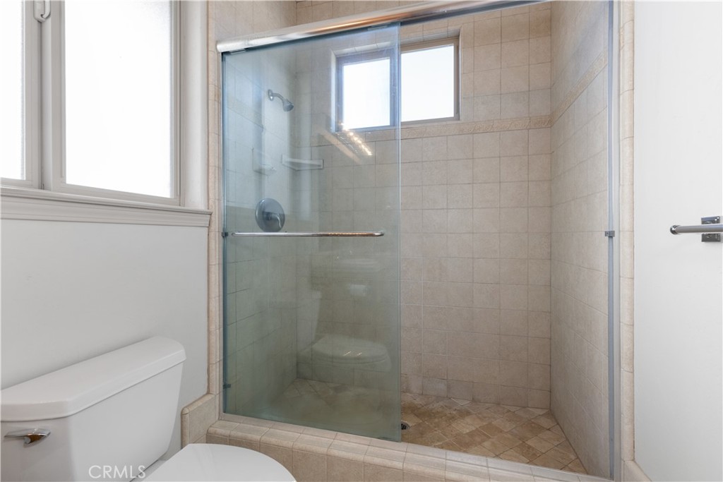 75751 Indian Valley Road San Miguel, CA 93451 - Photo 52 of 60 a bathroom with a shower and toilet