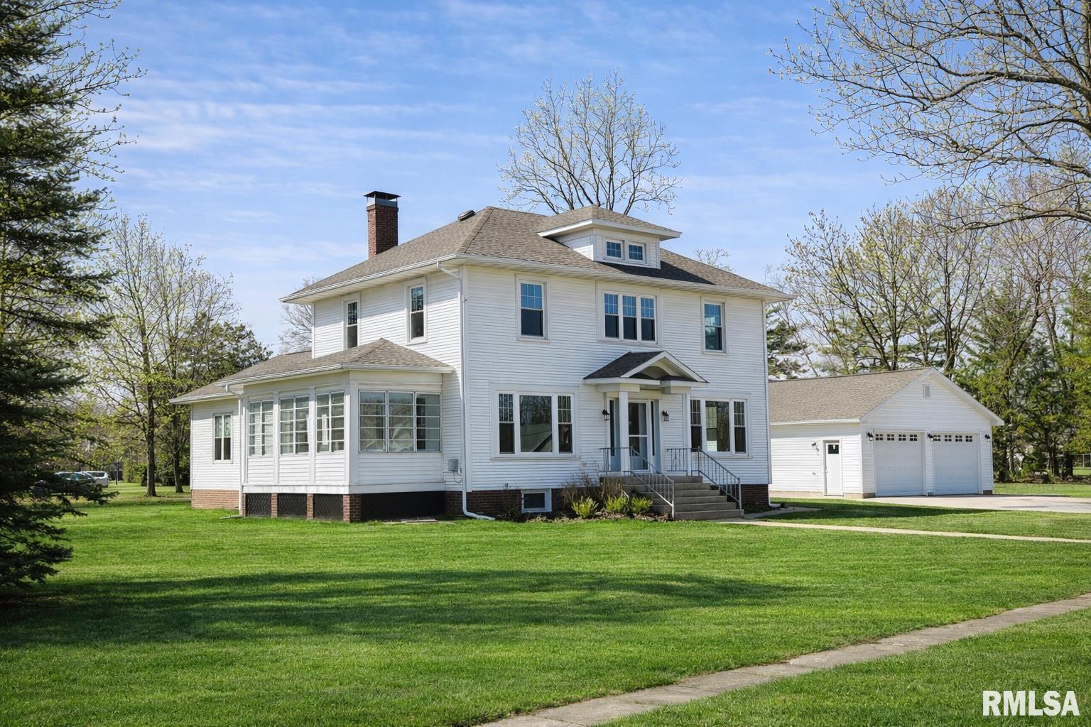 1201 Old Indian Town Road Henry, IL 61537 - Photo 1 of 1