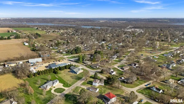 $219,000 | 1201 Old Indian Town Road, Henry, IL 61537