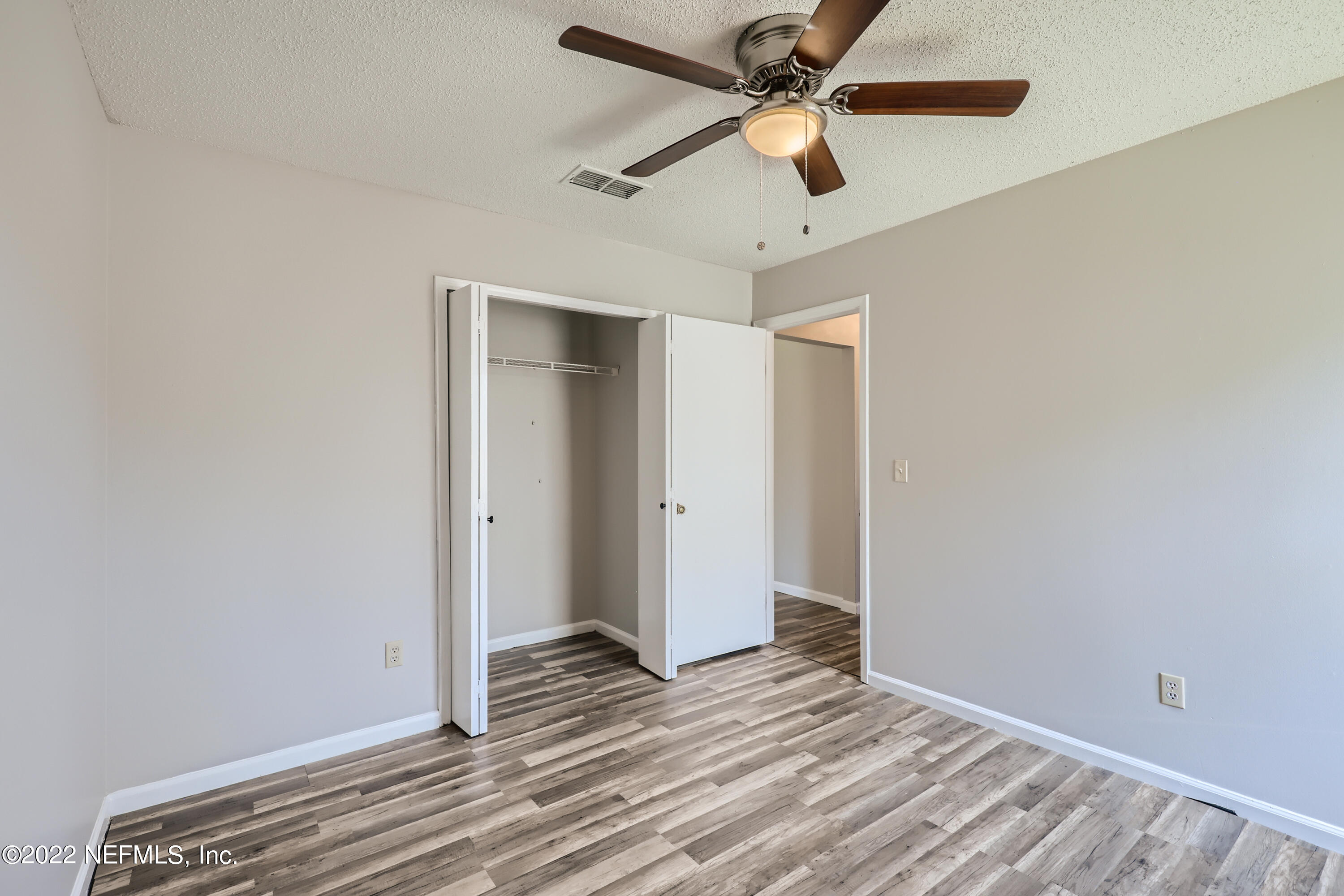 3880 Star Tree Road Jacksonville, FL 32210 - Photo 23 of 33 25-243607853-37 Bedroom