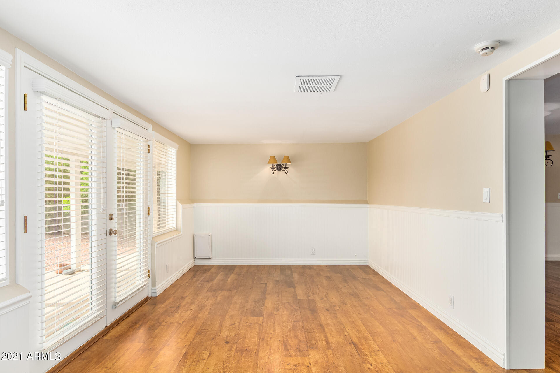 3027 East Cheery Lynn Road Phoenix, AZ 85016 - Photo 13 of 26 0021-Cheery Lynn-21