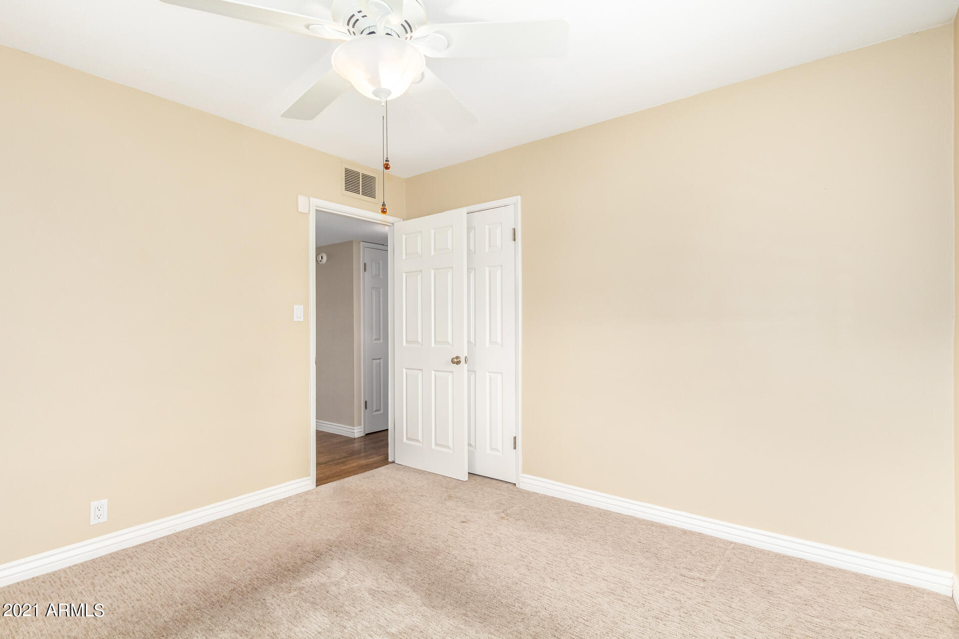 3027 East Cheery Lynn Road Phoenix, AZ 85016 - Photo 19 of 26 0017-Cheery Lynn-17